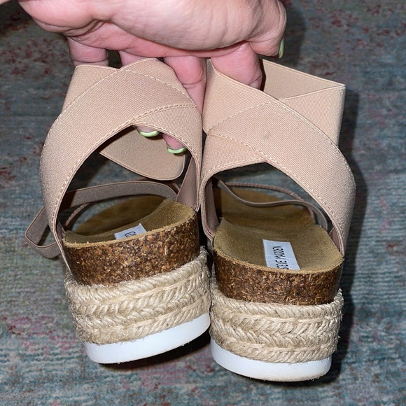 Worn once Women’s Steve Madden KIMMIE BLUSH Sandal - Size 9 💗 - Picture 5 of 5